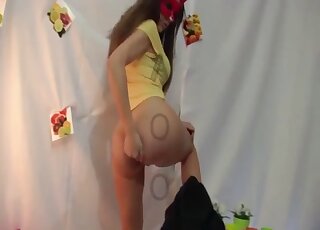 Sexy amateur takes down undies for her dog to lick her